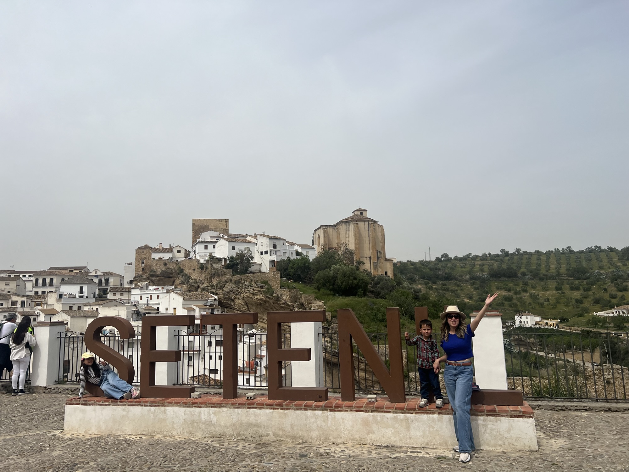 Exploring Setenil de las Bodegas with Kids: A Family-Friendly Adventure